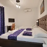 Grand Aita