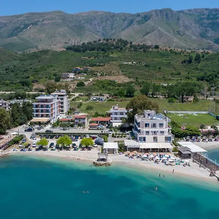 Grand Aita 4*