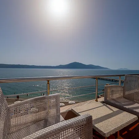 Hotel Grand Aita 4*