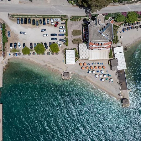 Grand Aita Hotel 4*