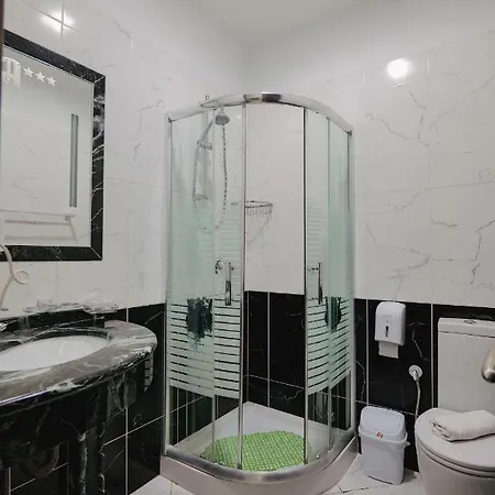 Grand Aita 4* Radhimë