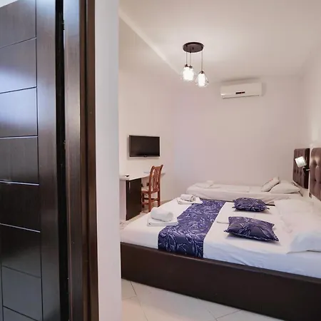 Grand Aita 4* Radhimë