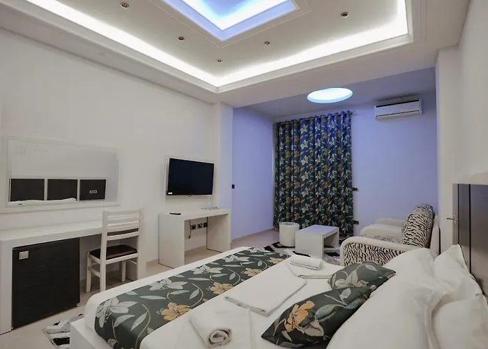 艾塔格兰德酒店 4* Radhimë