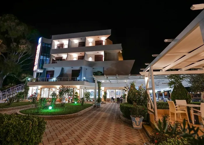 艾塔格兰德酒店 酒店